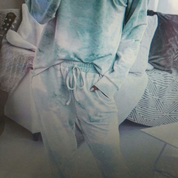 tye dye track suit - Picture 2 of 5